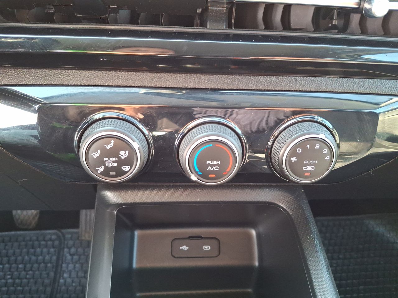 CHEVROLET - 29