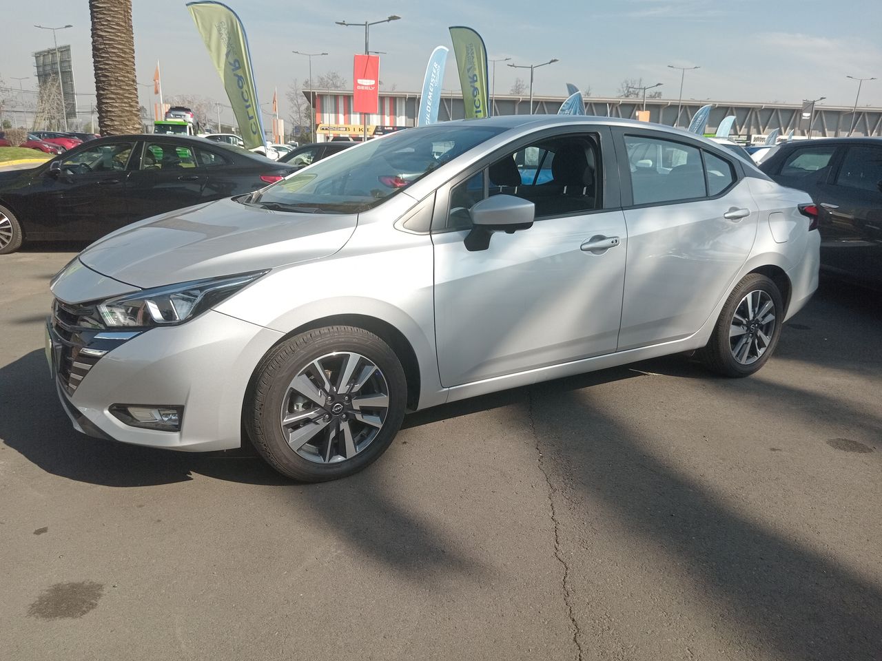 NISSAN - 3