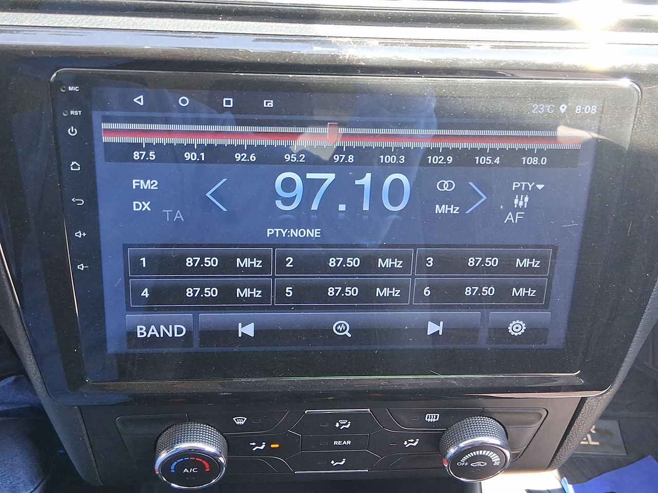 DFSK - 24