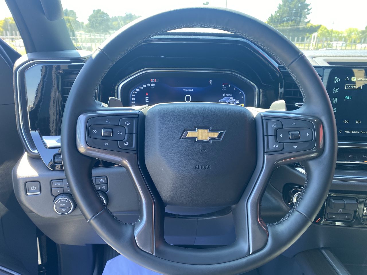 CHEVROLET - 23