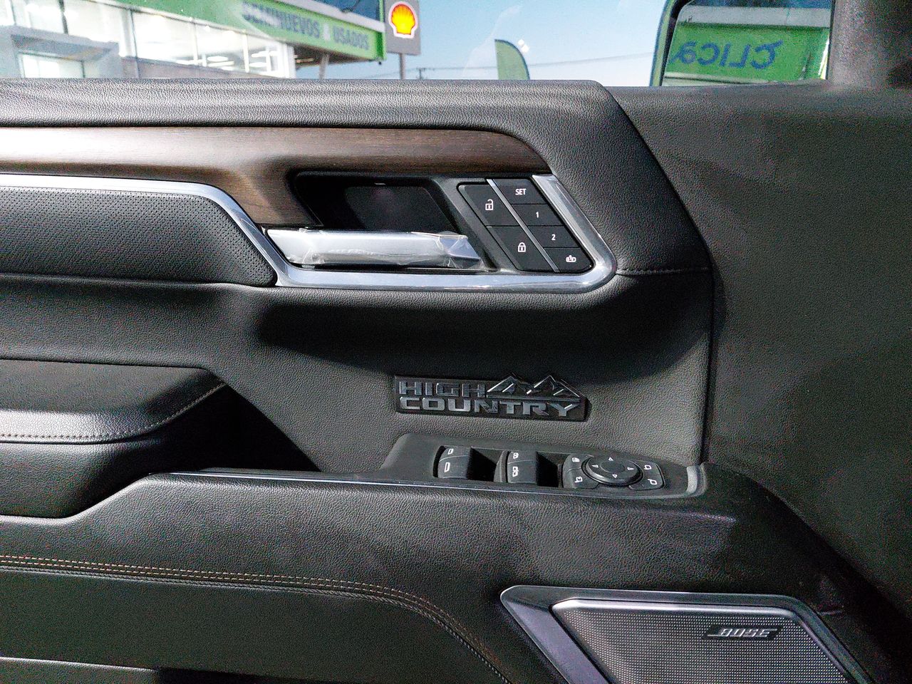 CHEVROLET - 12