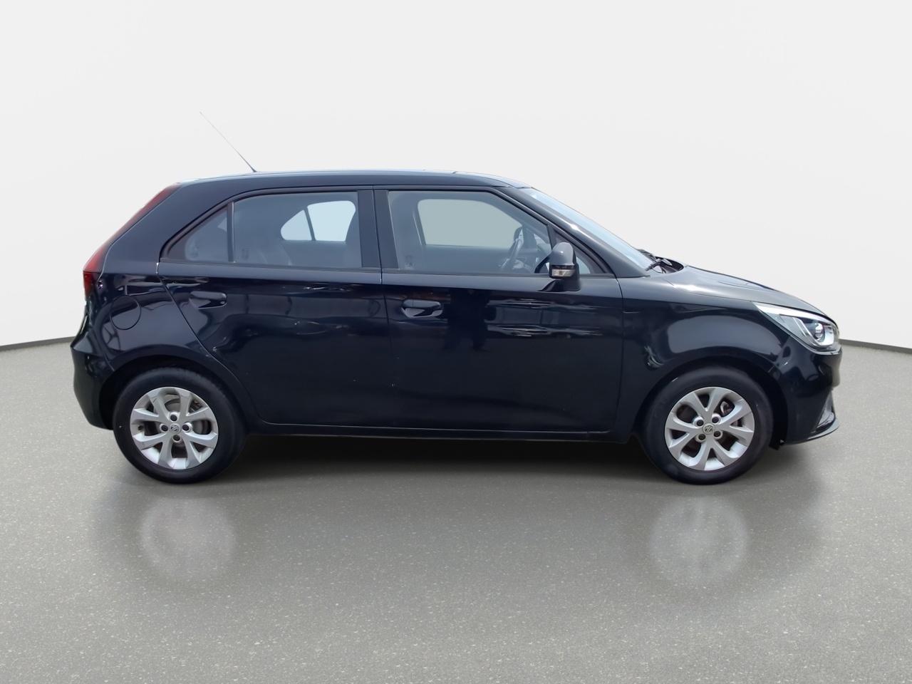 MG 3 — foto 9 de 33