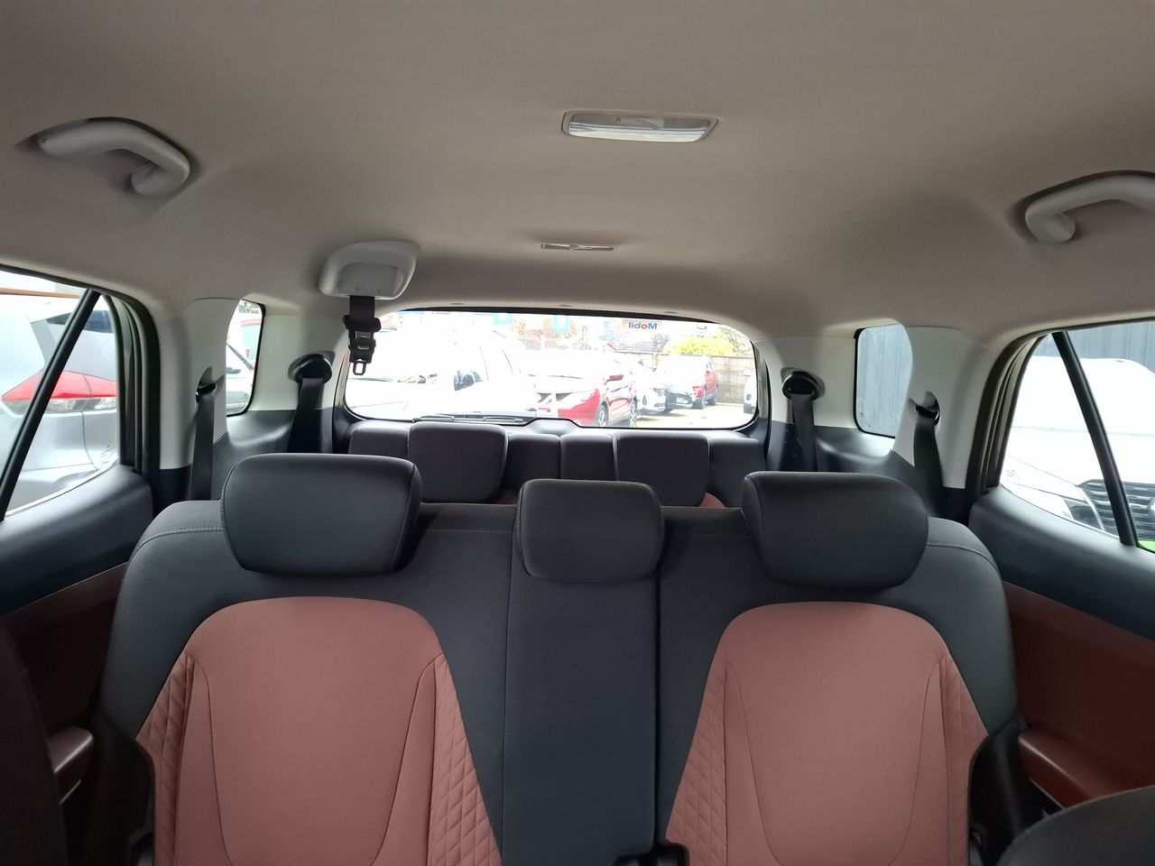HYUNDAI - 5