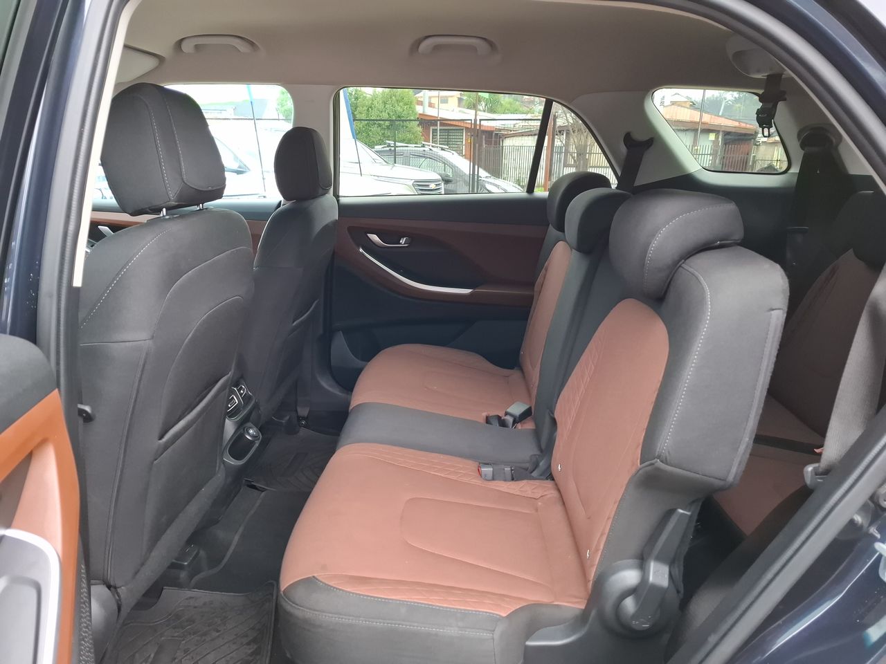 HYUNDAI - 6