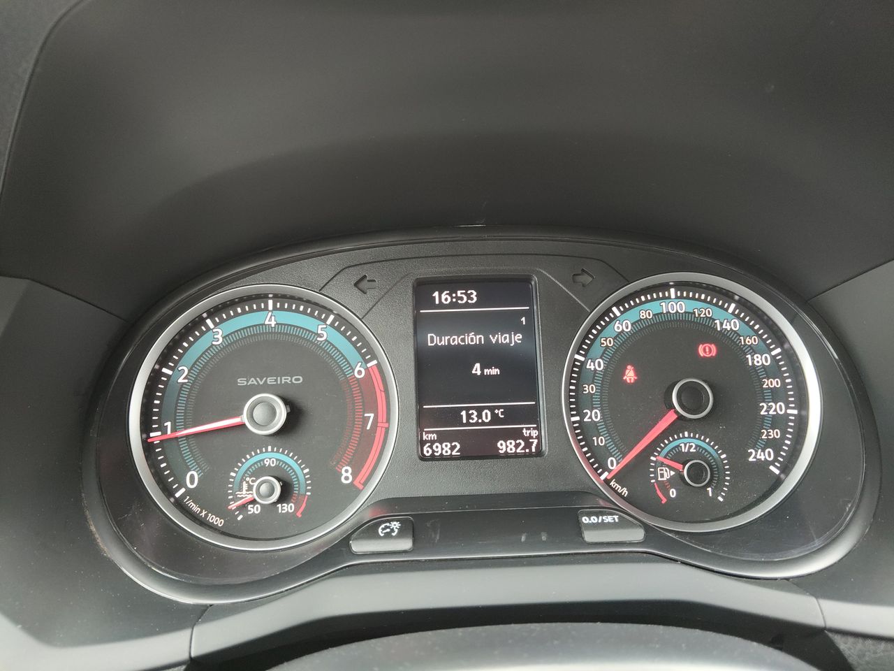 VOLKSWAGEN - 28