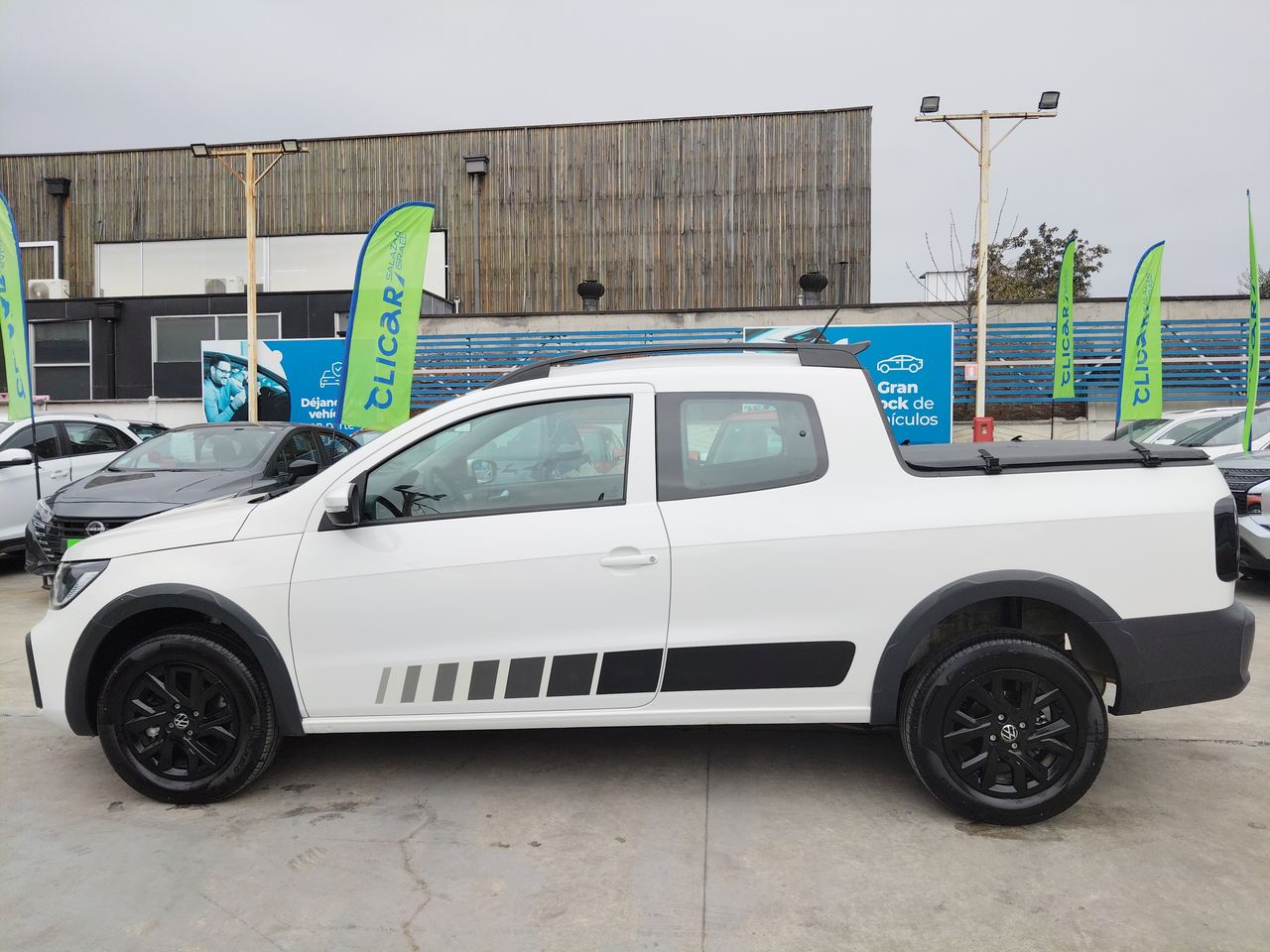 VOLKSWAGEN - 4