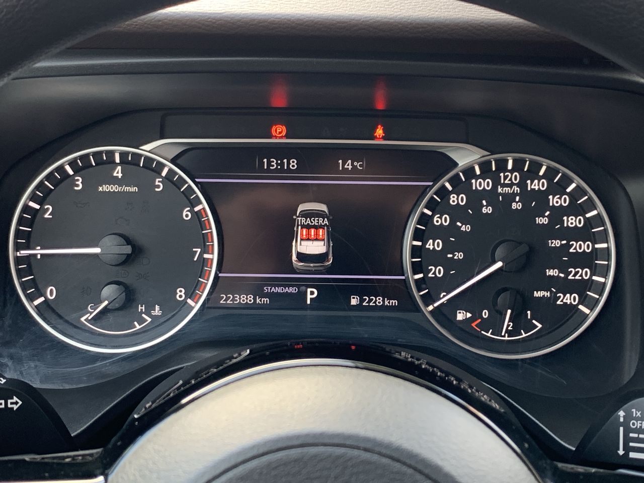 NISSAN - 18