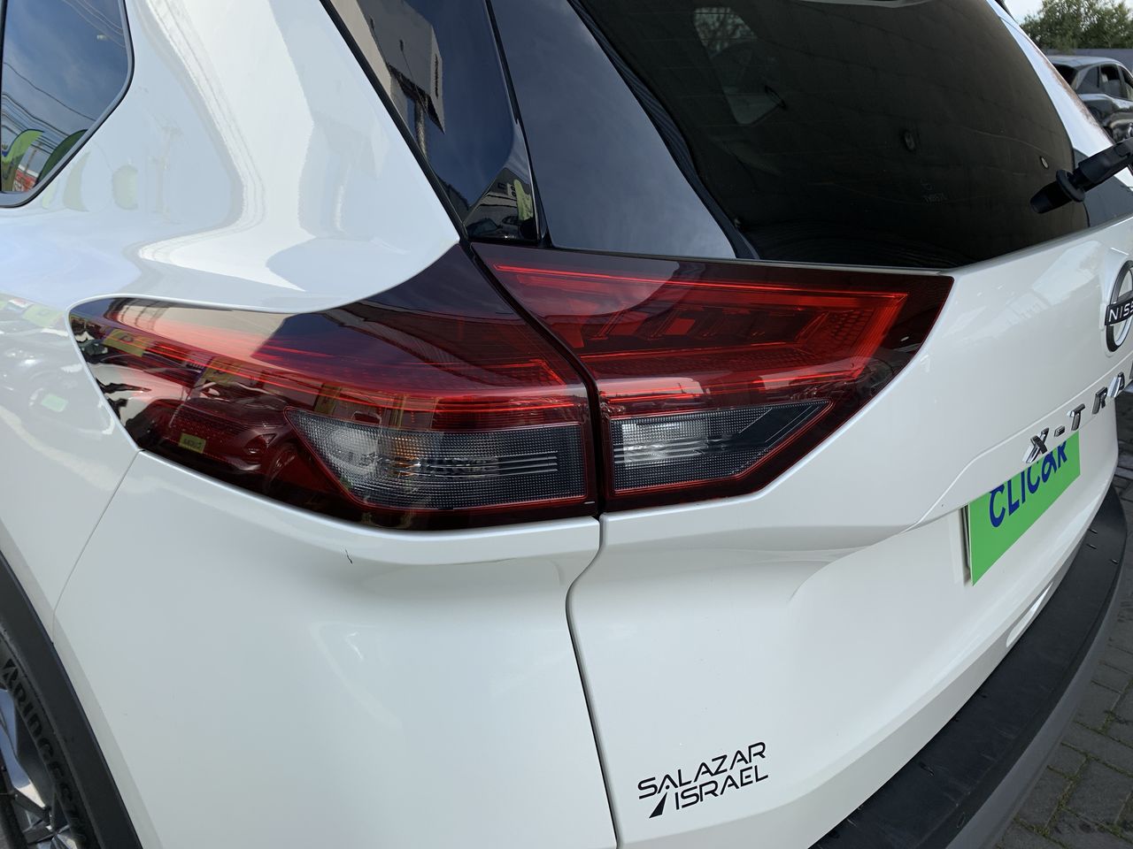 NISSAN - 12