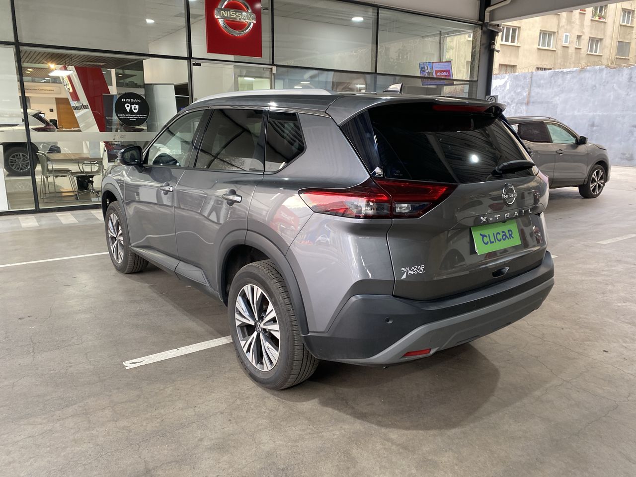 NISSAN - 5