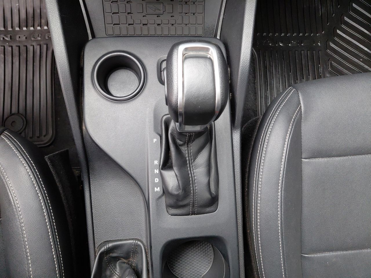 Ford Ranger — foto 31 de 34