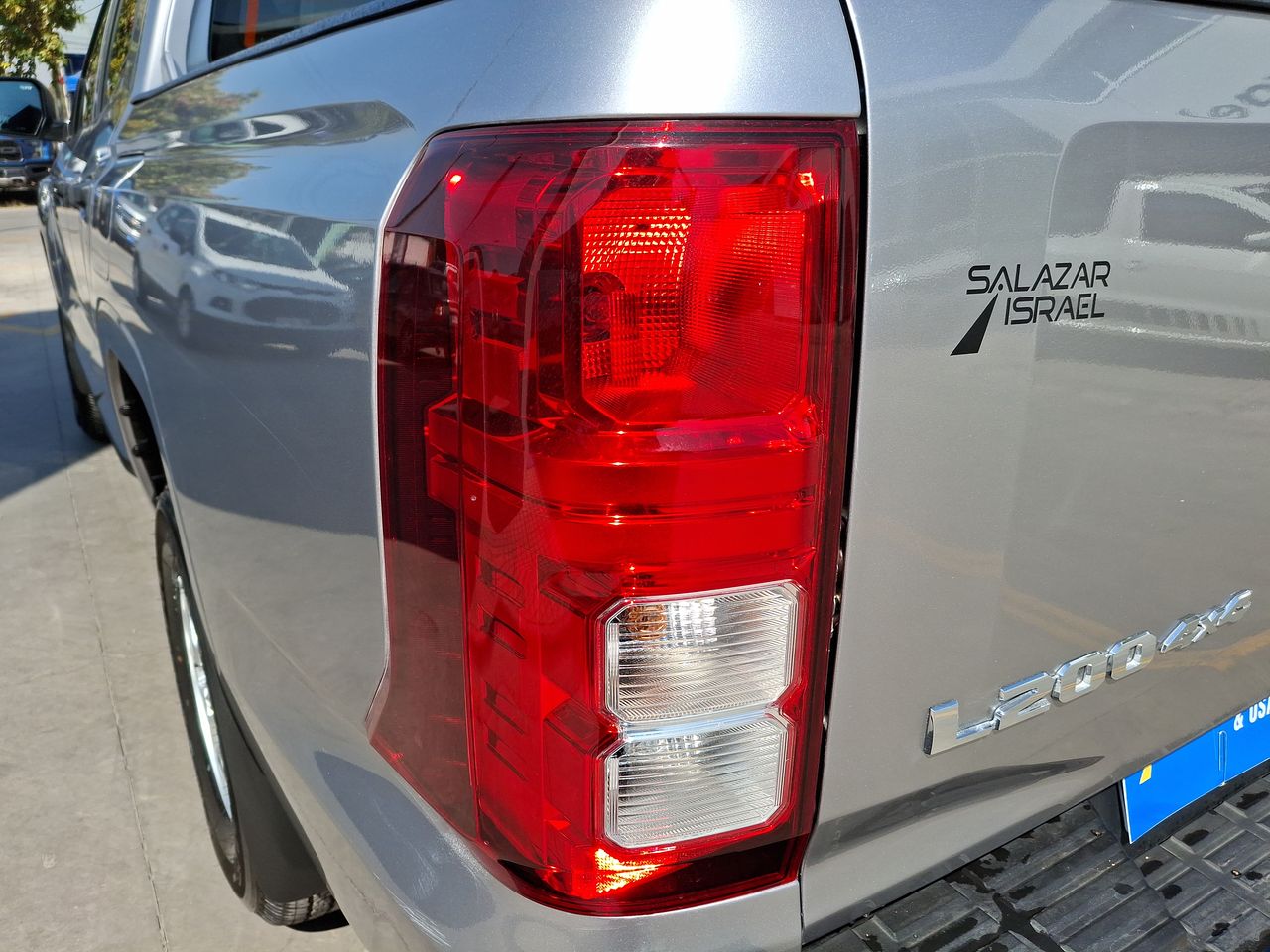 MITSUBISHI - 20