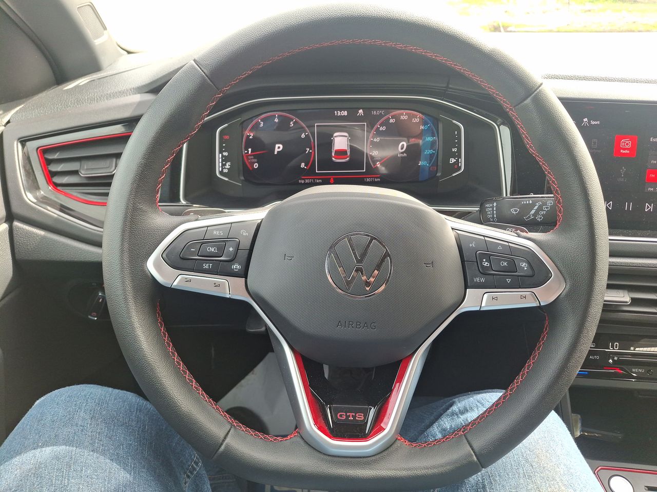 VOLKSWAGEN - 23