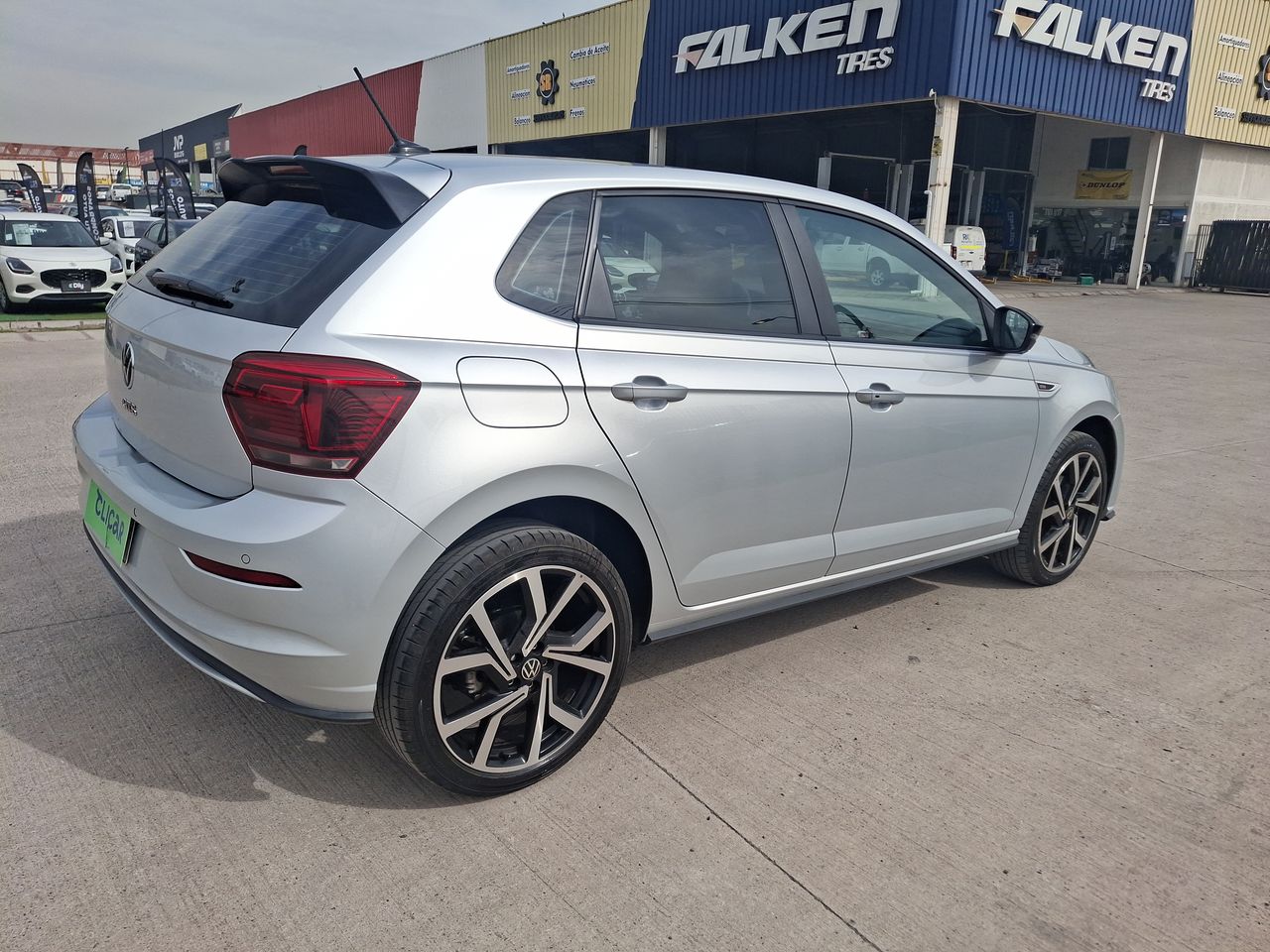 VOLKSWAGEN - 7