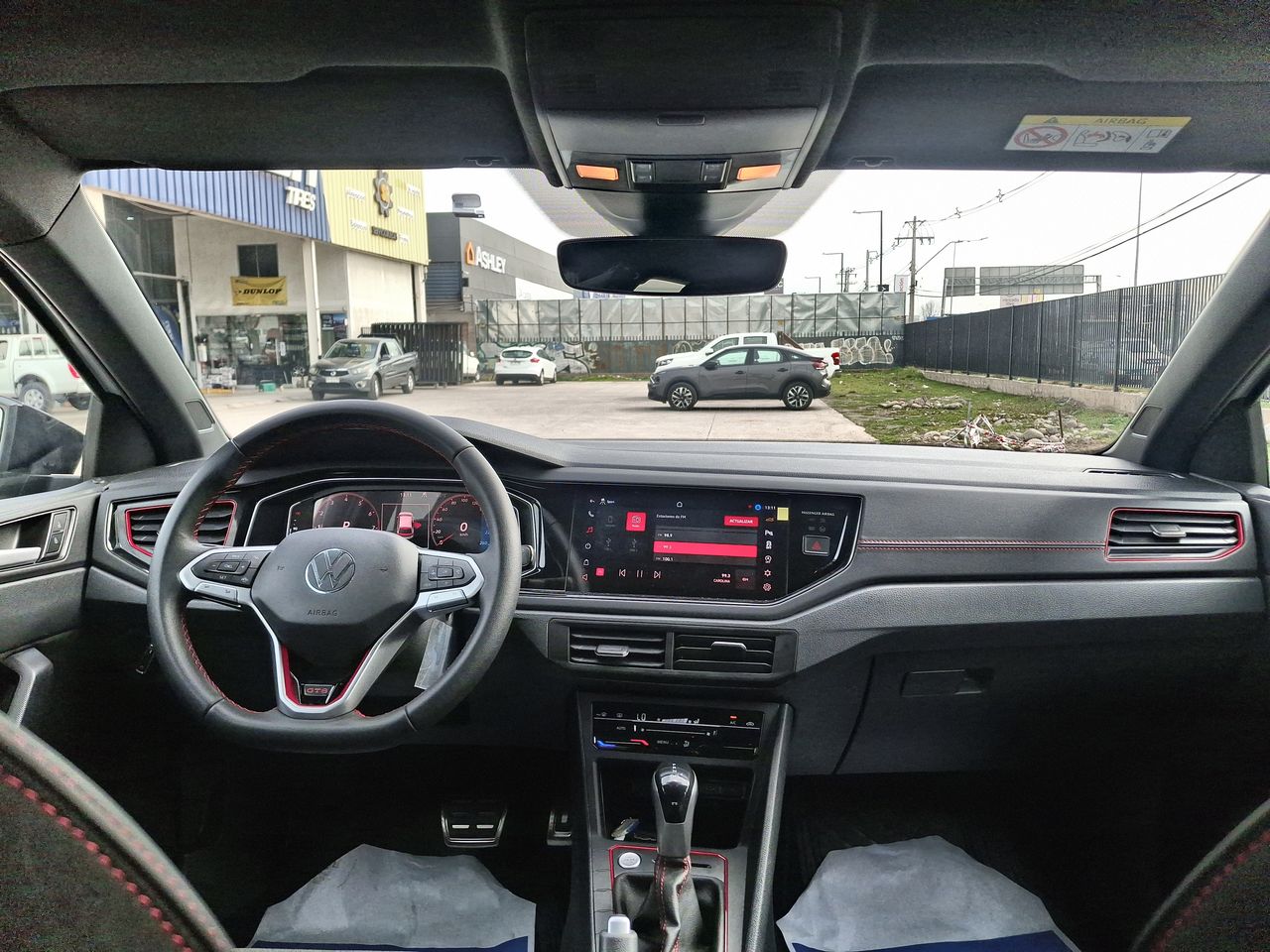 VOLKSWAGEN - 9