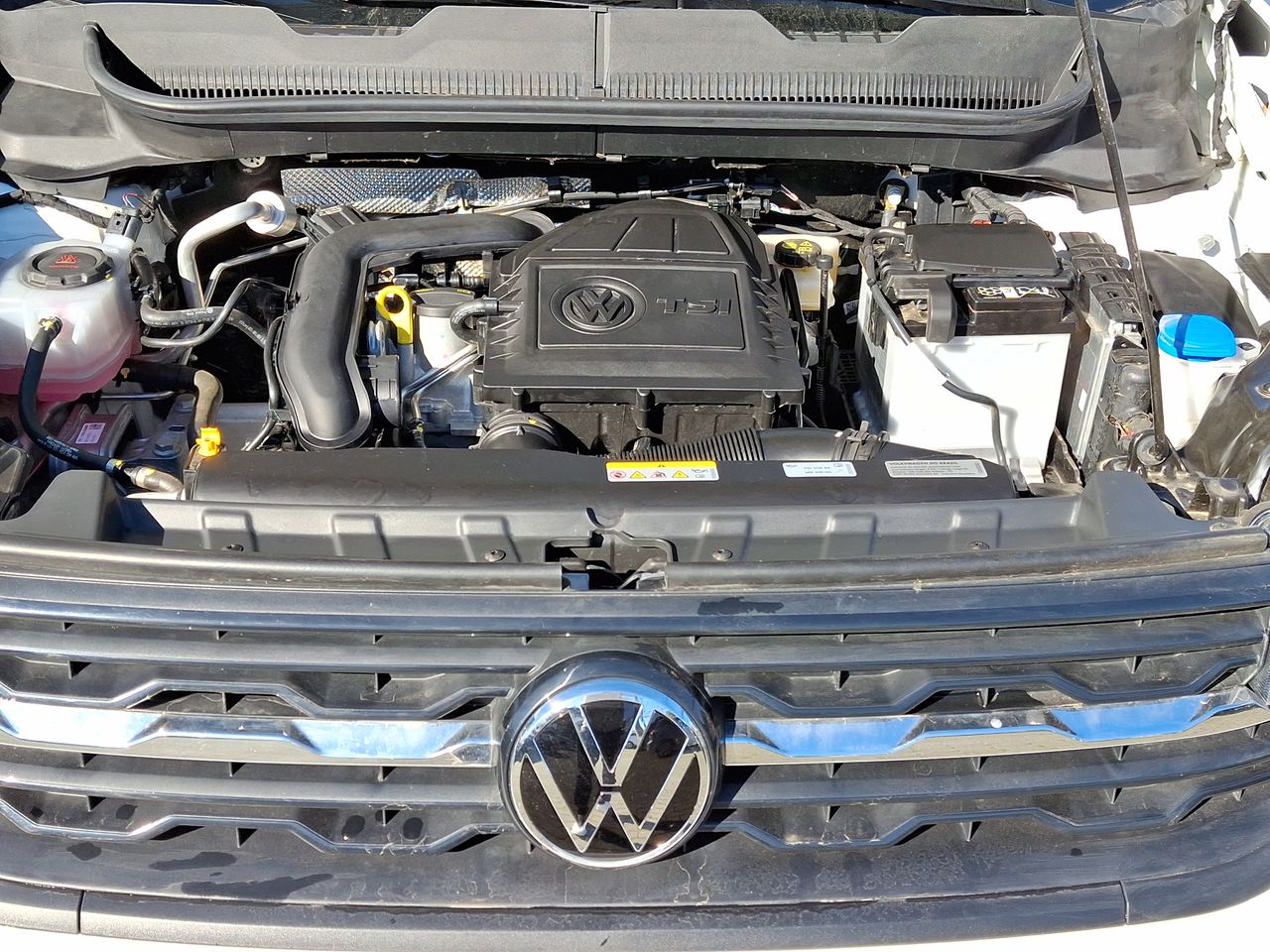 VOLKSWAGEN - 18