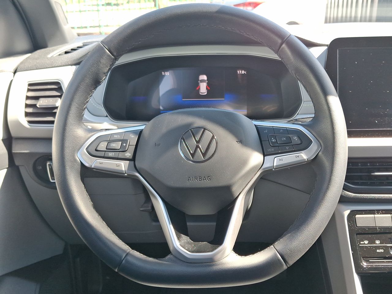 VOLKSWAGEN - 25