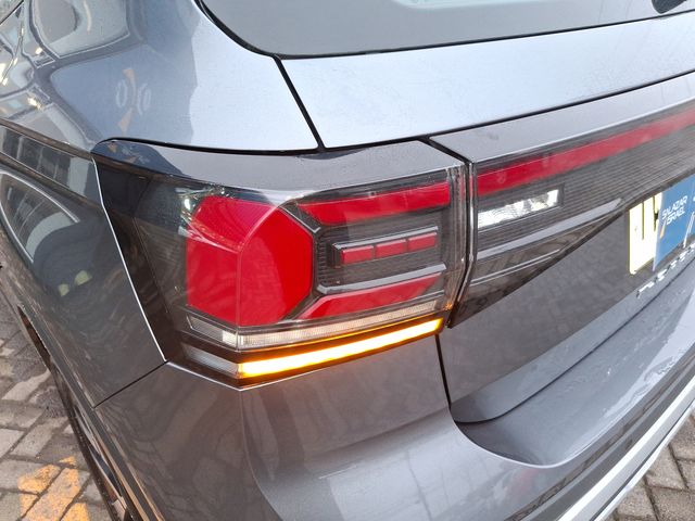 VOLKSWAGEN - 19