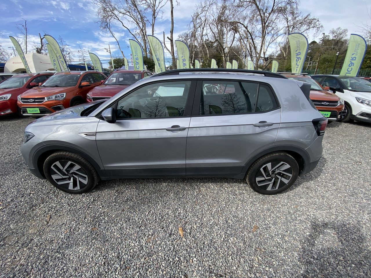 VOLKSWAGEN - 4