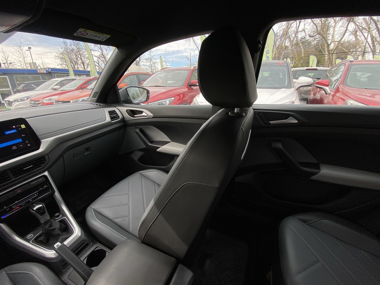 VOLKSWAGEN - 11