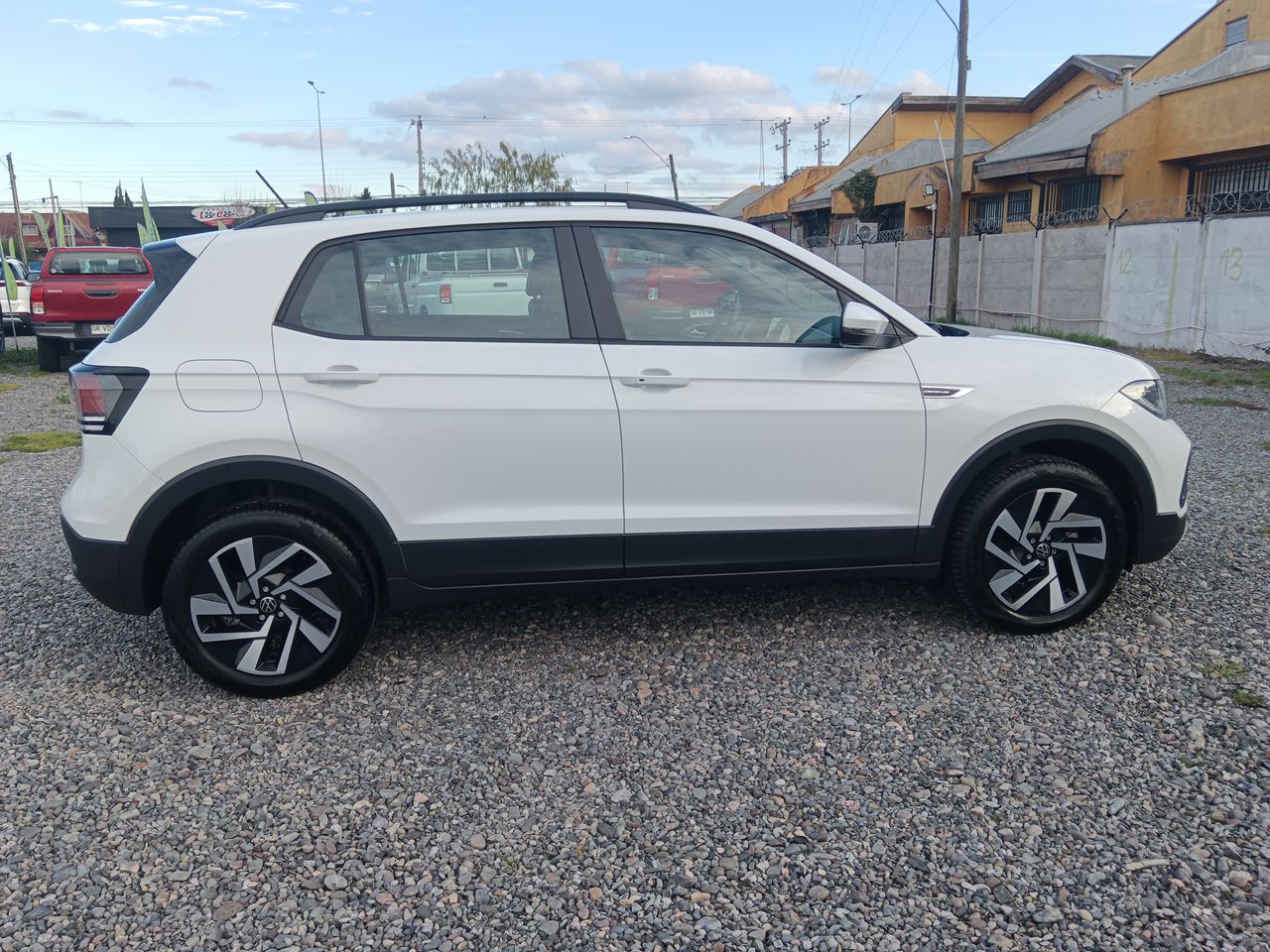 VOLKSWAGEN - 8