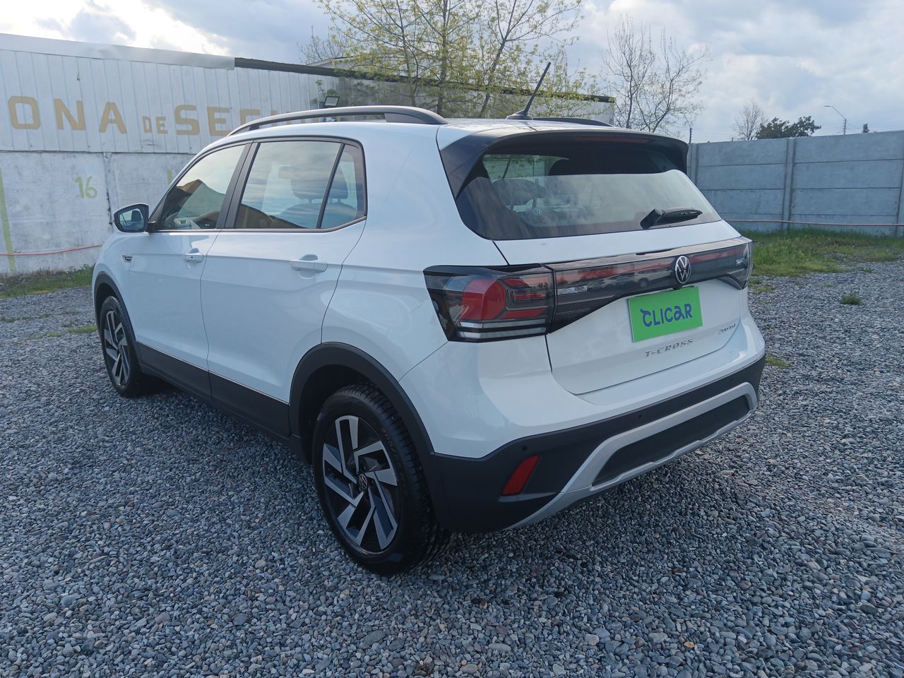 VOLKSWAGEN - 5