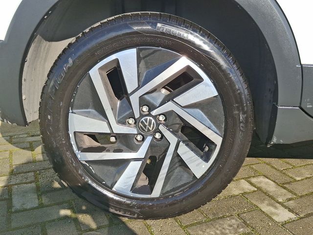 VOLKSWAGEN - 16