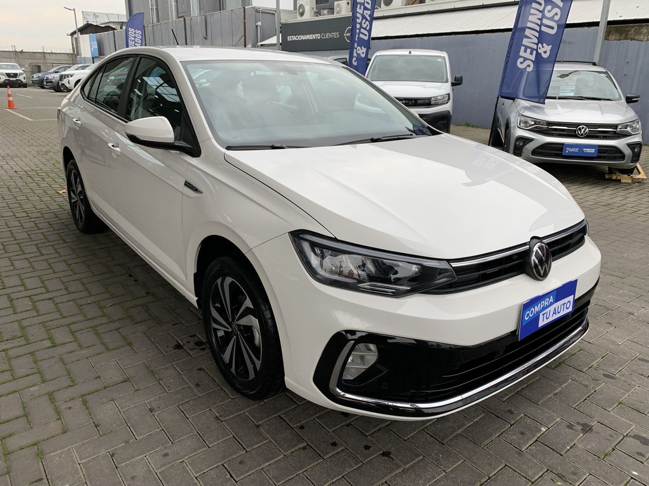 VOLKSWAGEN - 1