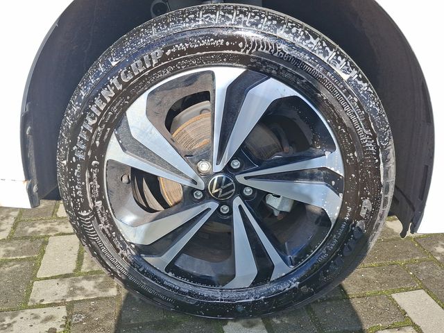 VOLKSWAGEN - 16