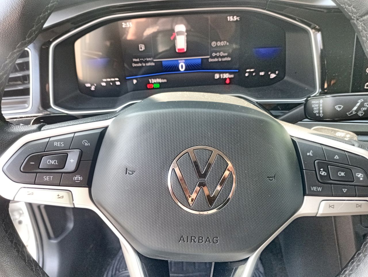 VOLKSWAGEN - 25