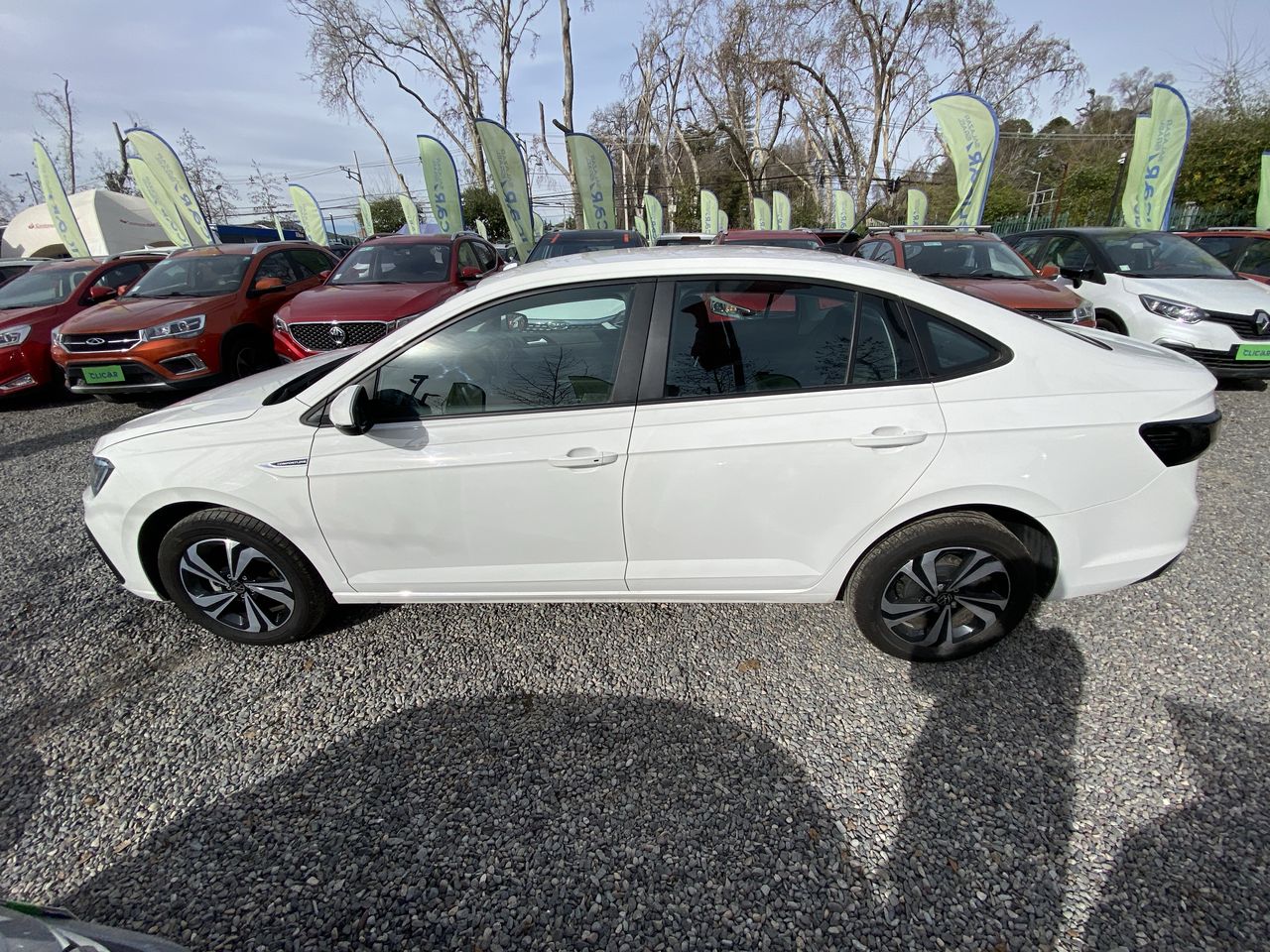 VOLKSWAGEN - 4