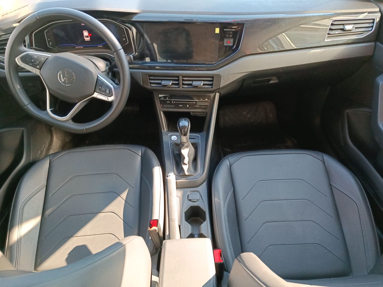VOLKSWAGEN - 28
