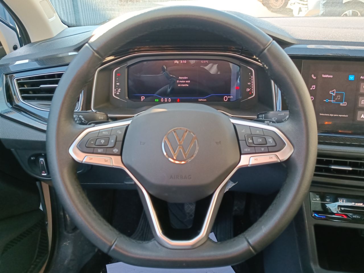 VOLKSWAGEN - 23