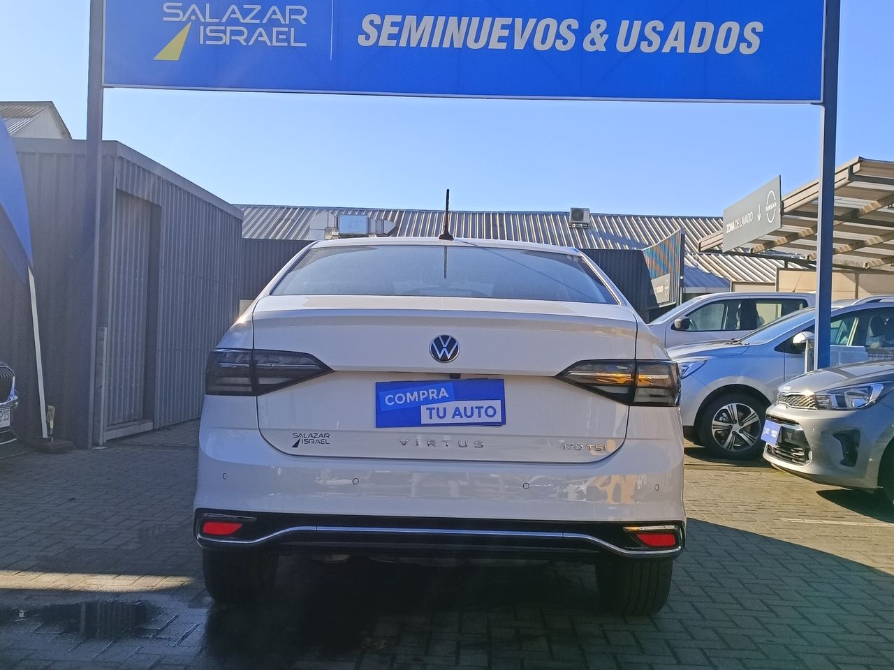 VOLKSWAGEN - 6