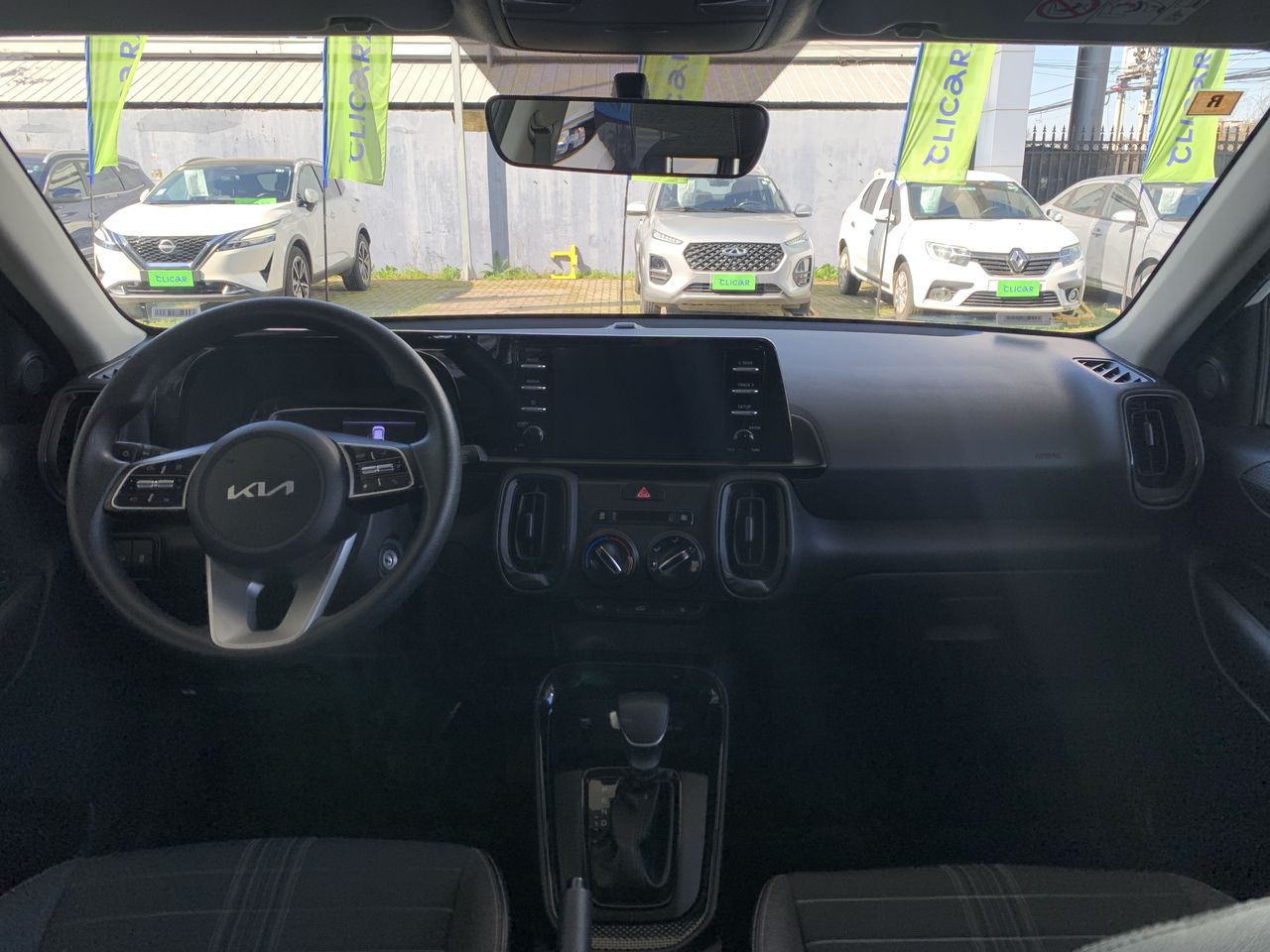 Land Rover Defender — foto 23 de 25