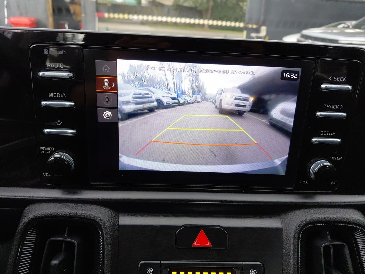 BMW X3 — foto 28 de 33