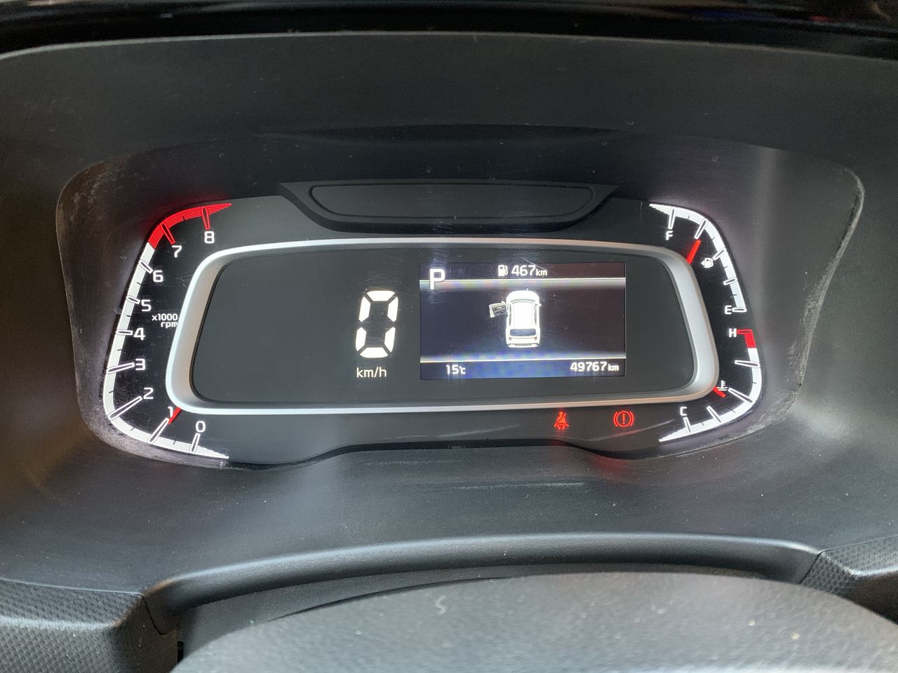KIA Sonet — foto 19 de 26