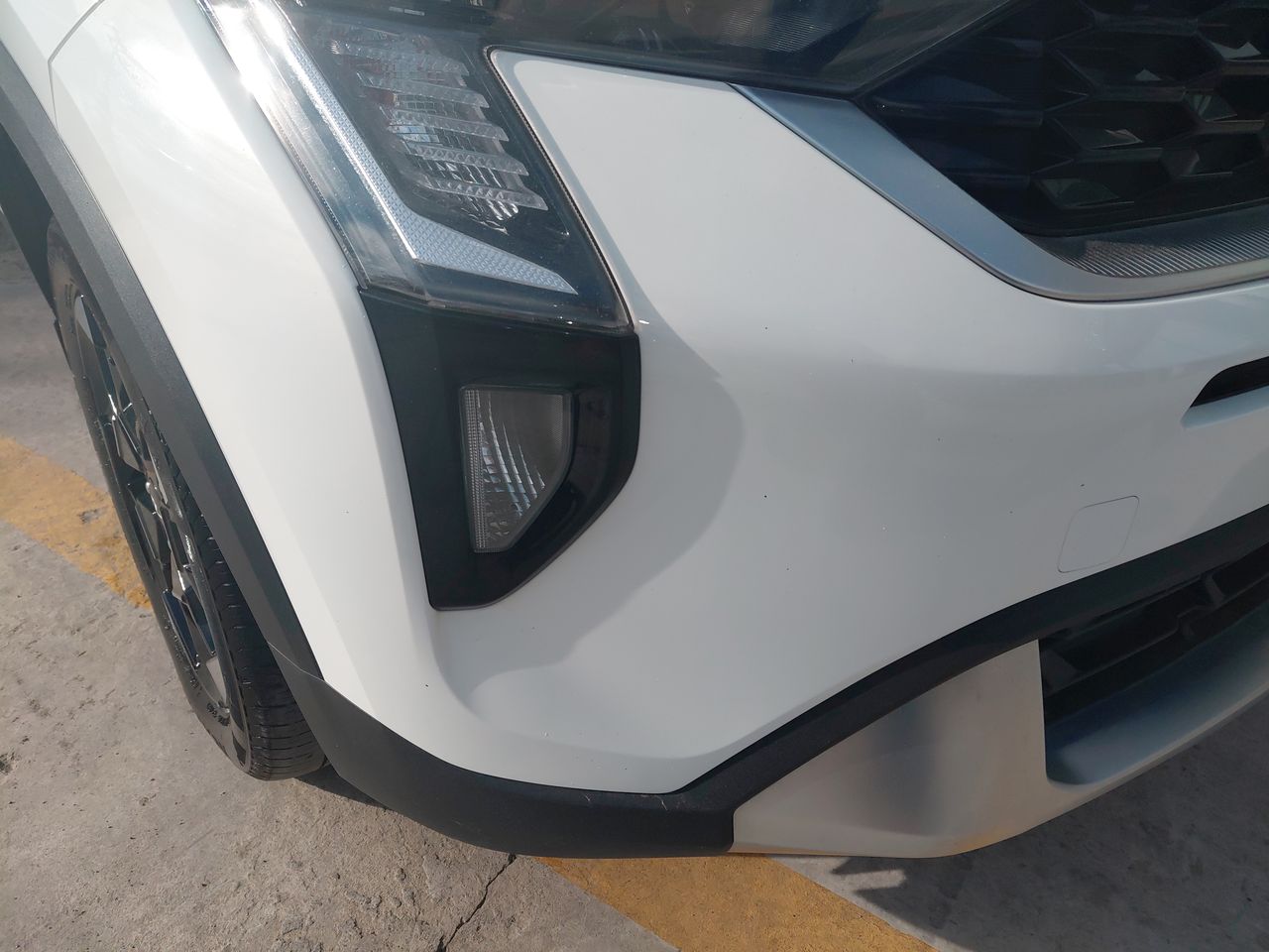KIA Sonet — foto 21 de 36