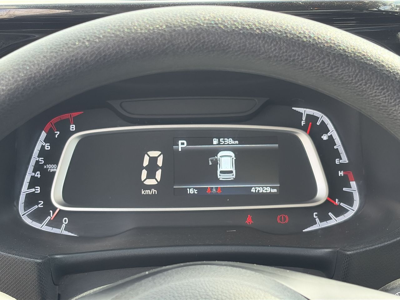KIA Sonet — foto 16 de 20