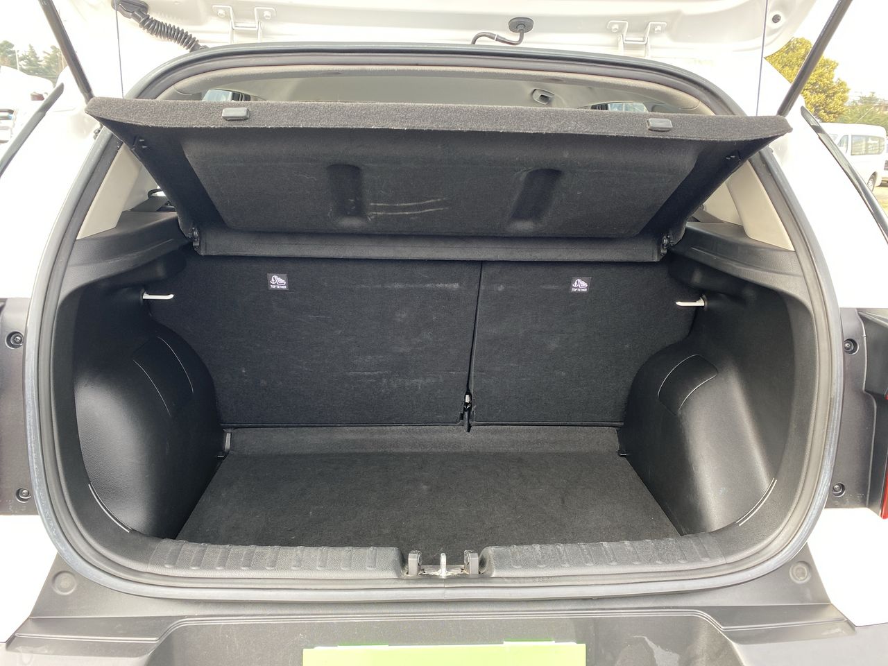 KIA Sonet — foto 13 de 26
