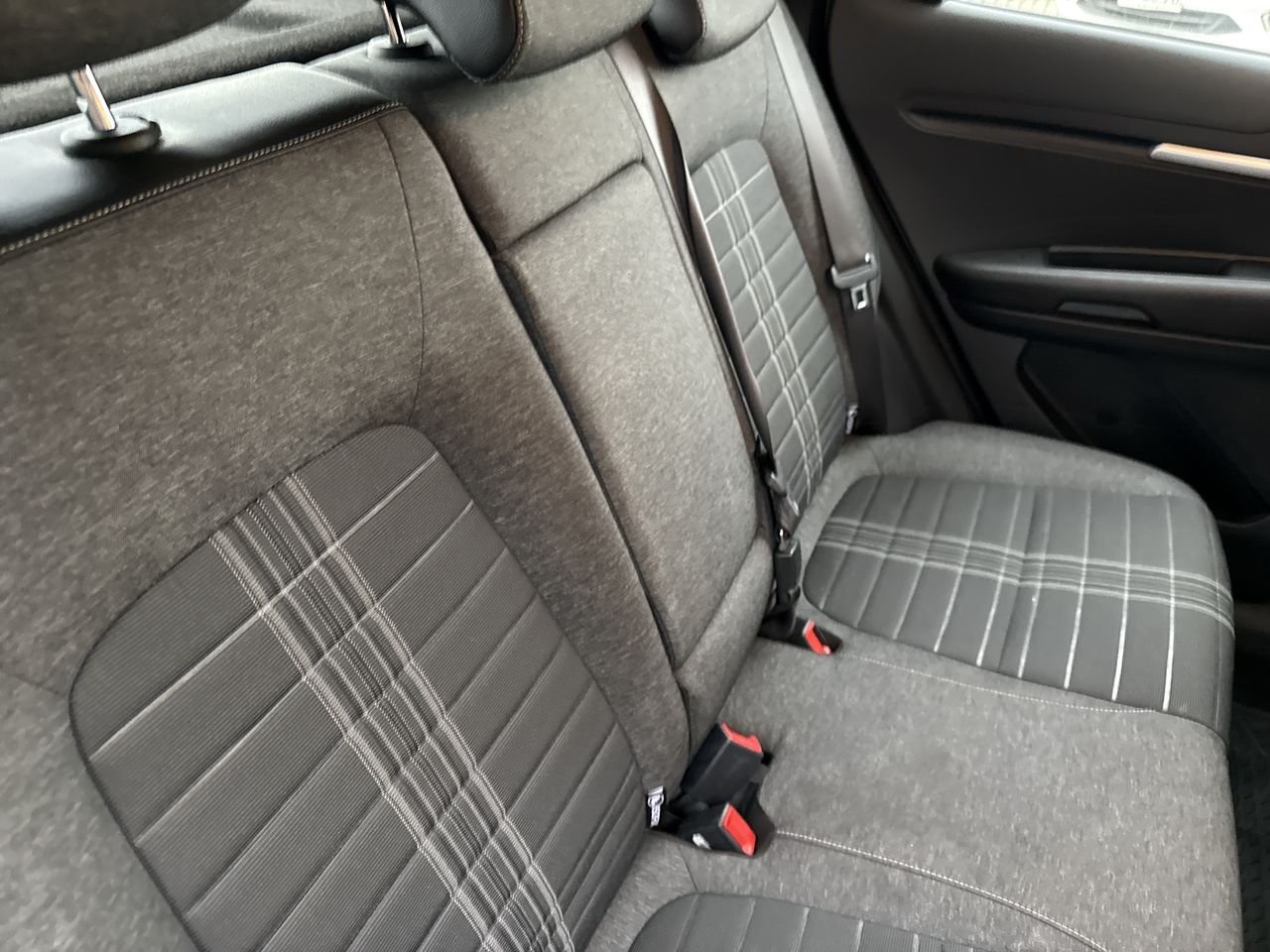 KIA Sonet — foto 34 de 34