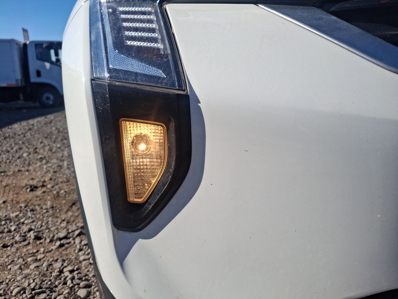 KIA Sonet — foto 12 de 23