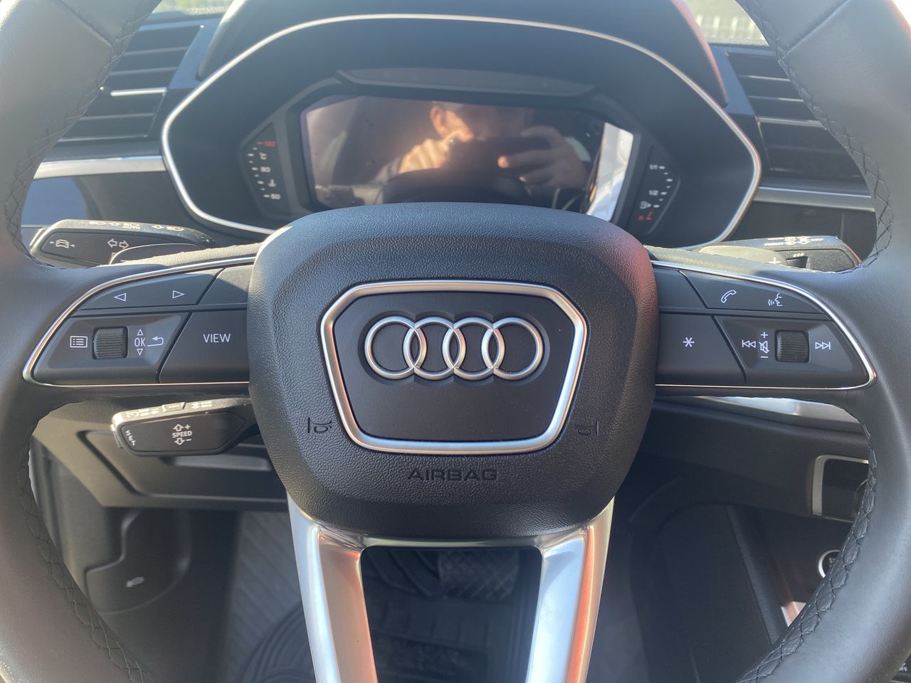 AUDI - 25
