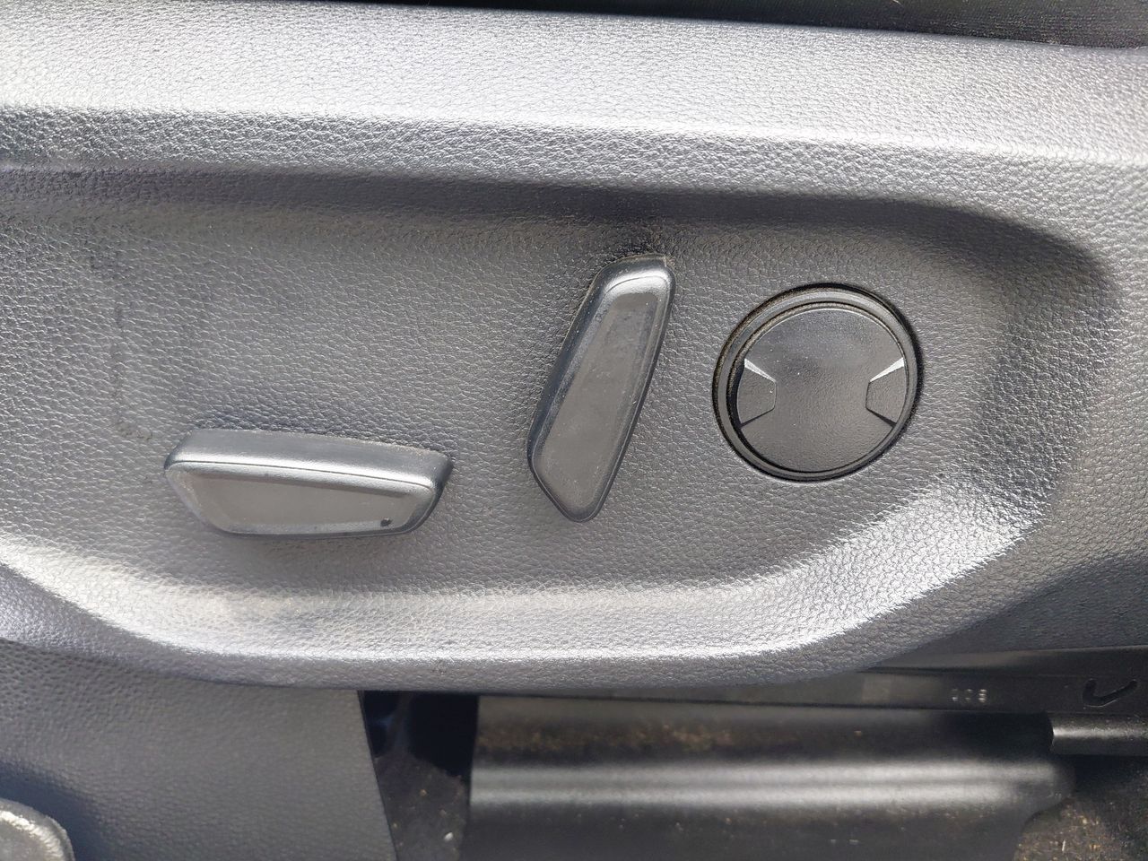 Ford Ranger — foto 23 de 34