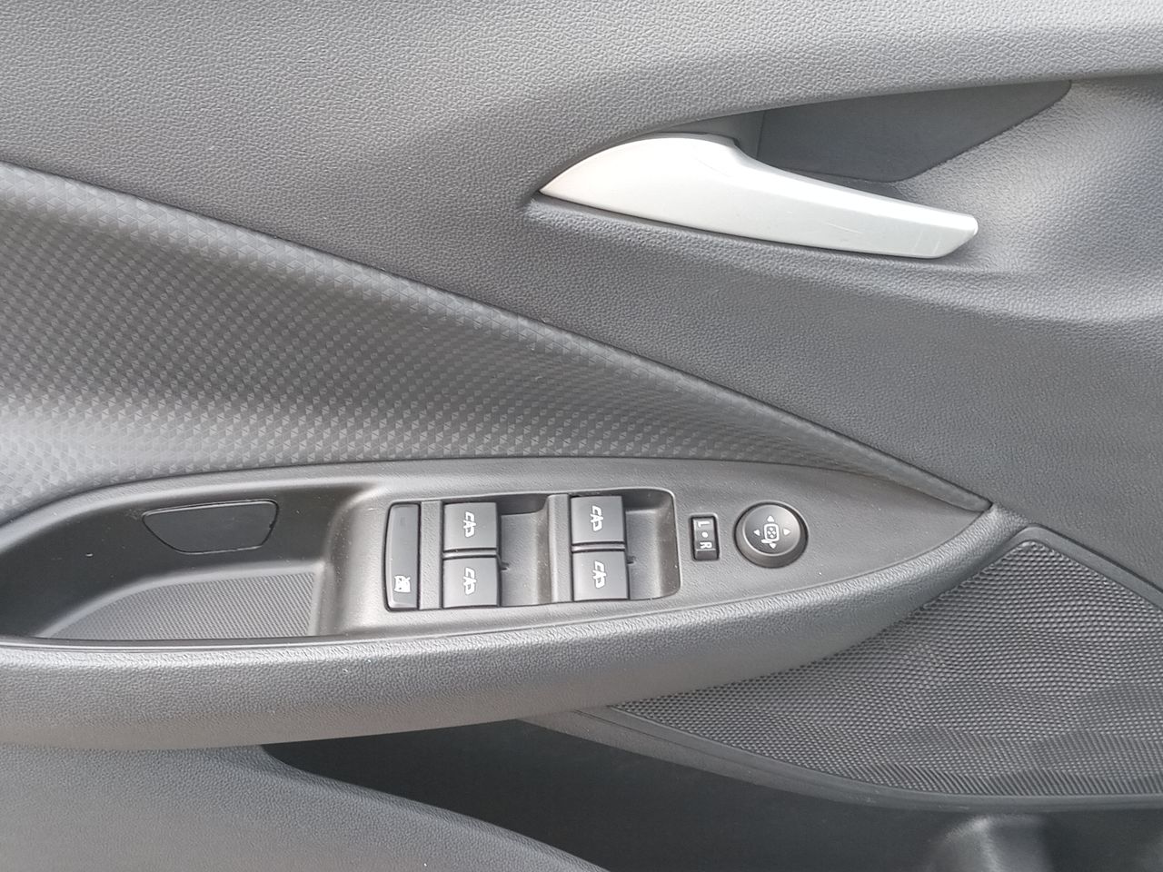 CHEVROLET - 23