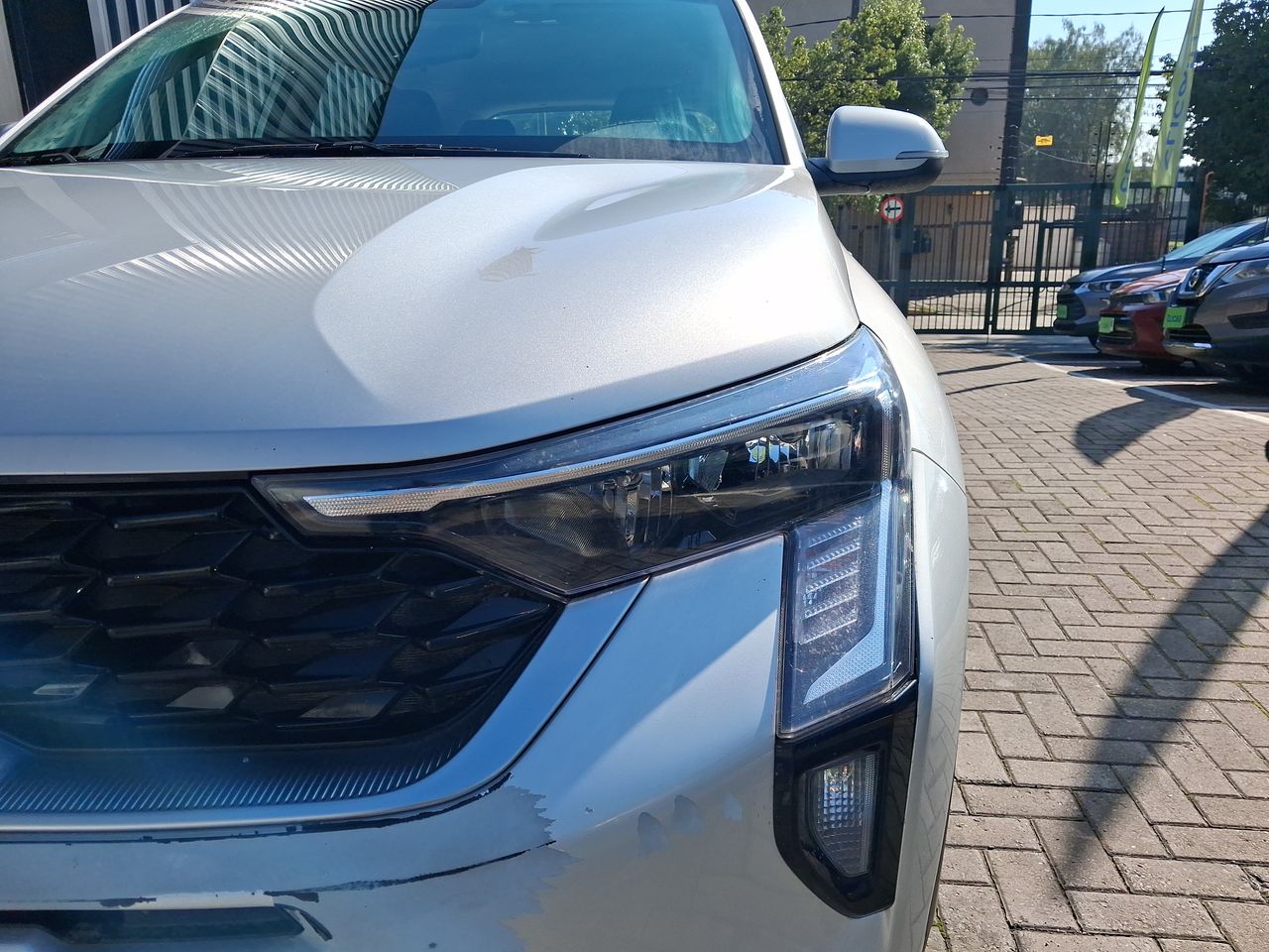 KIA Sonet — foto 11 de 22