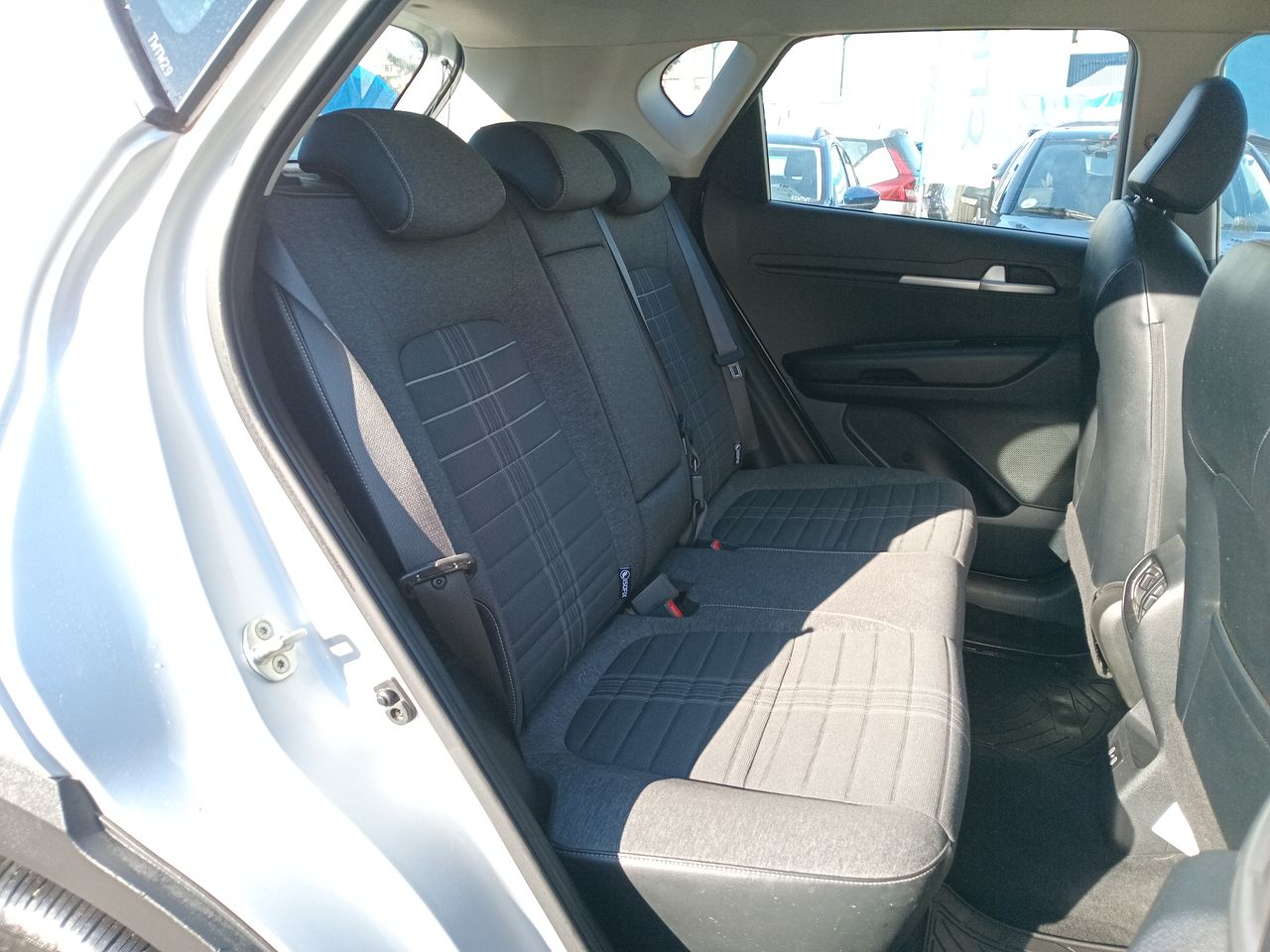 KIA Sonet — foto 35 de 35
