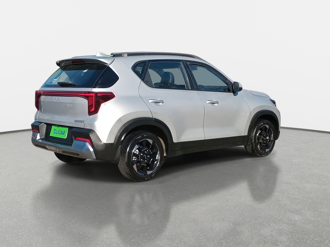 KIA Sonet — foto 8 de 35