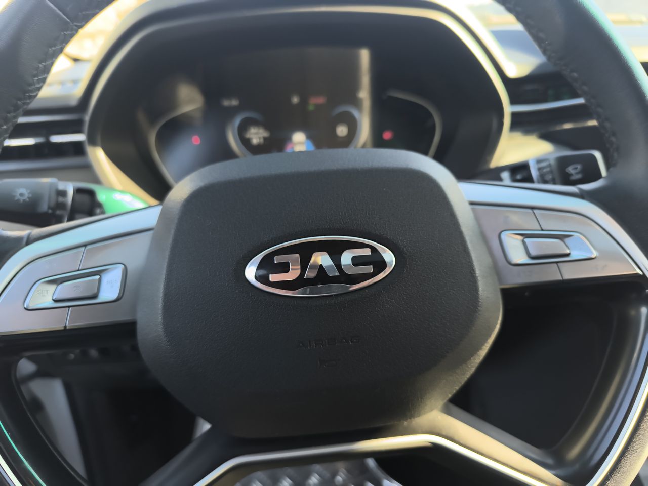 MG Zs — foto 25 de 32
