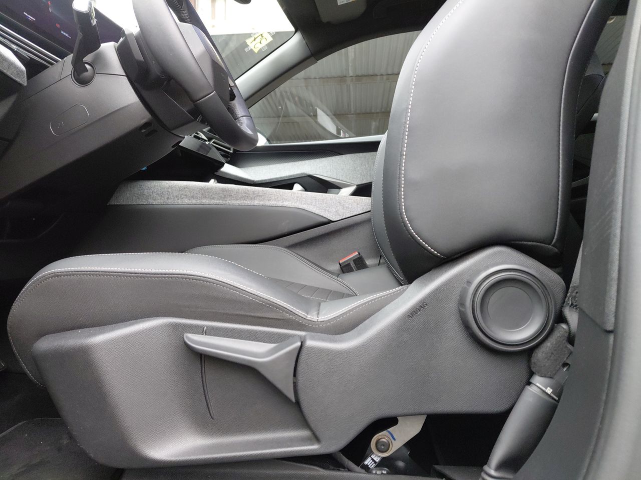 Peugeot 3008 — foto 22 de 34