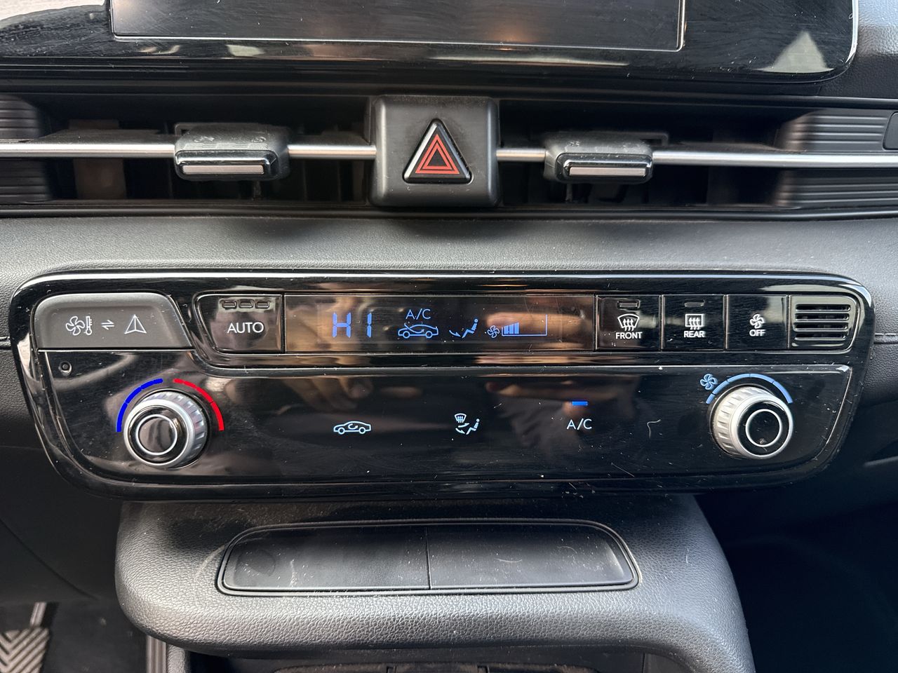 HYUNDAI - 21